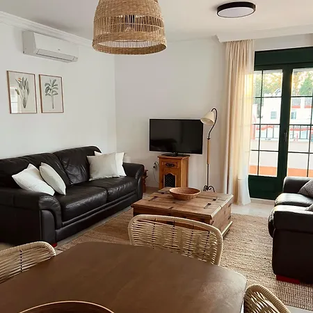 Luna Blanca Golf By Eaw Homes Apartment *